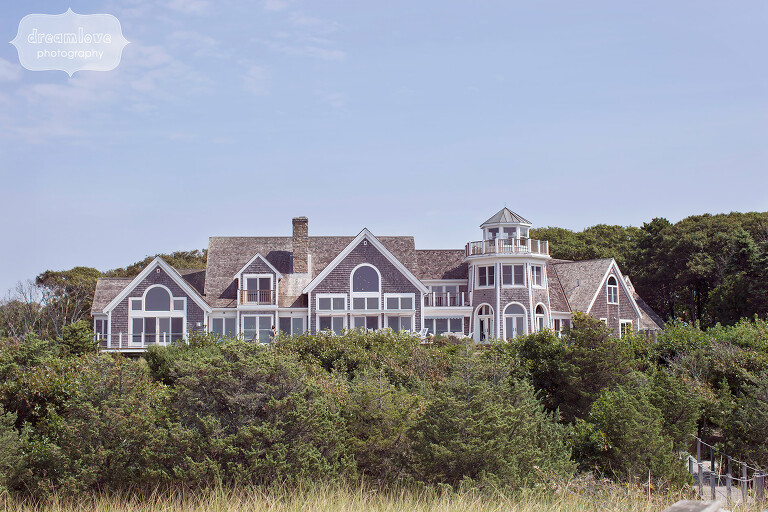 Great Island mansion on Cape Cod for beach wedding.