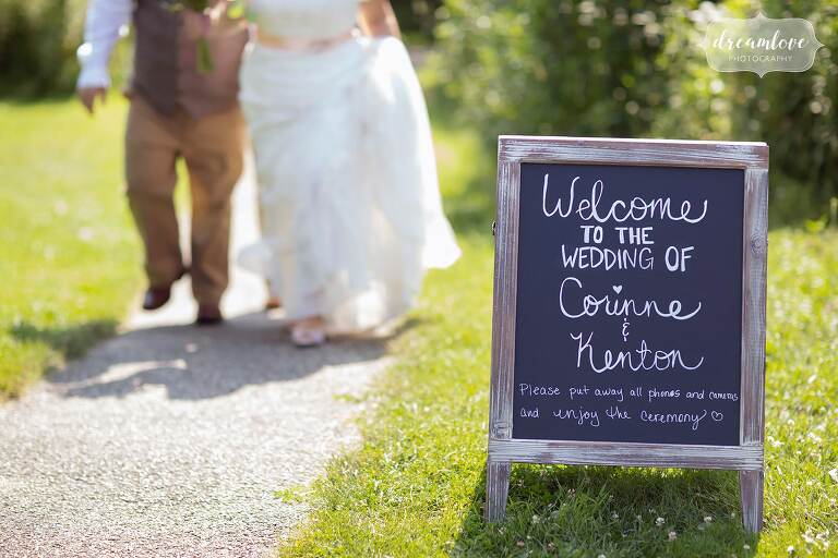 Chalkboard wedding sign tells guests where ceremony is on Mt. Greylock.