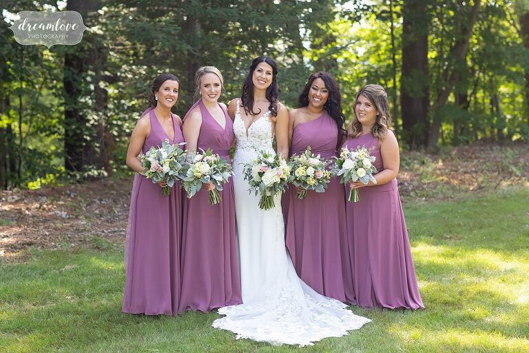 Bride and her bridesmaids at the Bishop Farm.